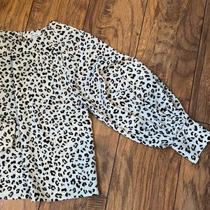 Nine West animal print long puff sleeved polyester blouse